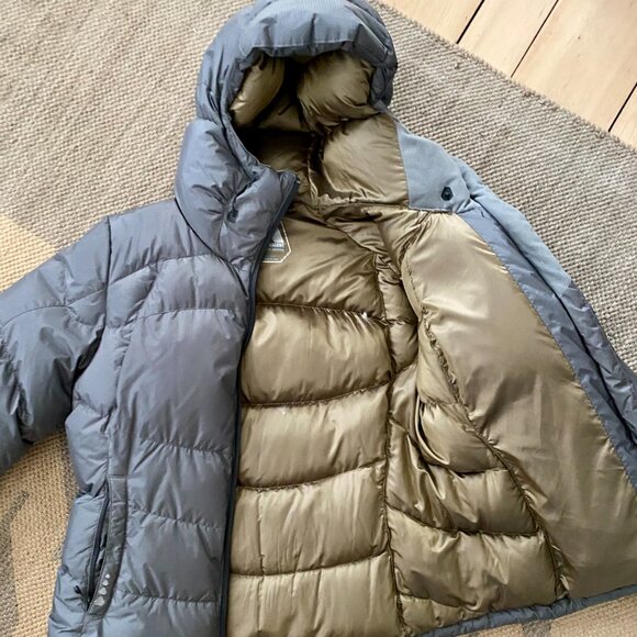 Eddie Bauer First Ascent Mountaineering Jacket Women's Medium - Picture 3 of 6